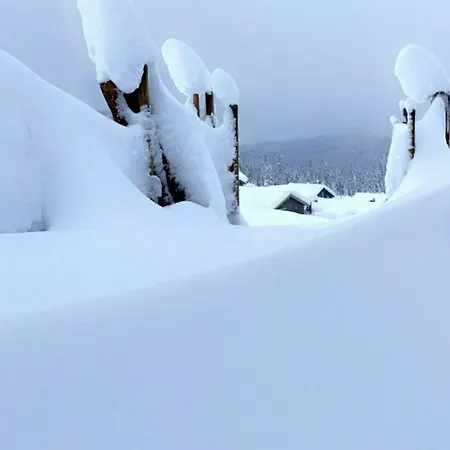 Nyaraló With Views Over Hafjell And Gausdal *